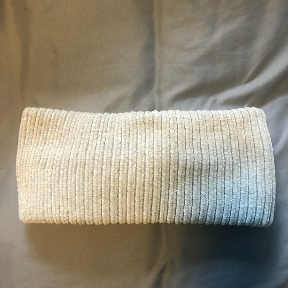 American Eagle Knit Headband - Picture 3 of 3